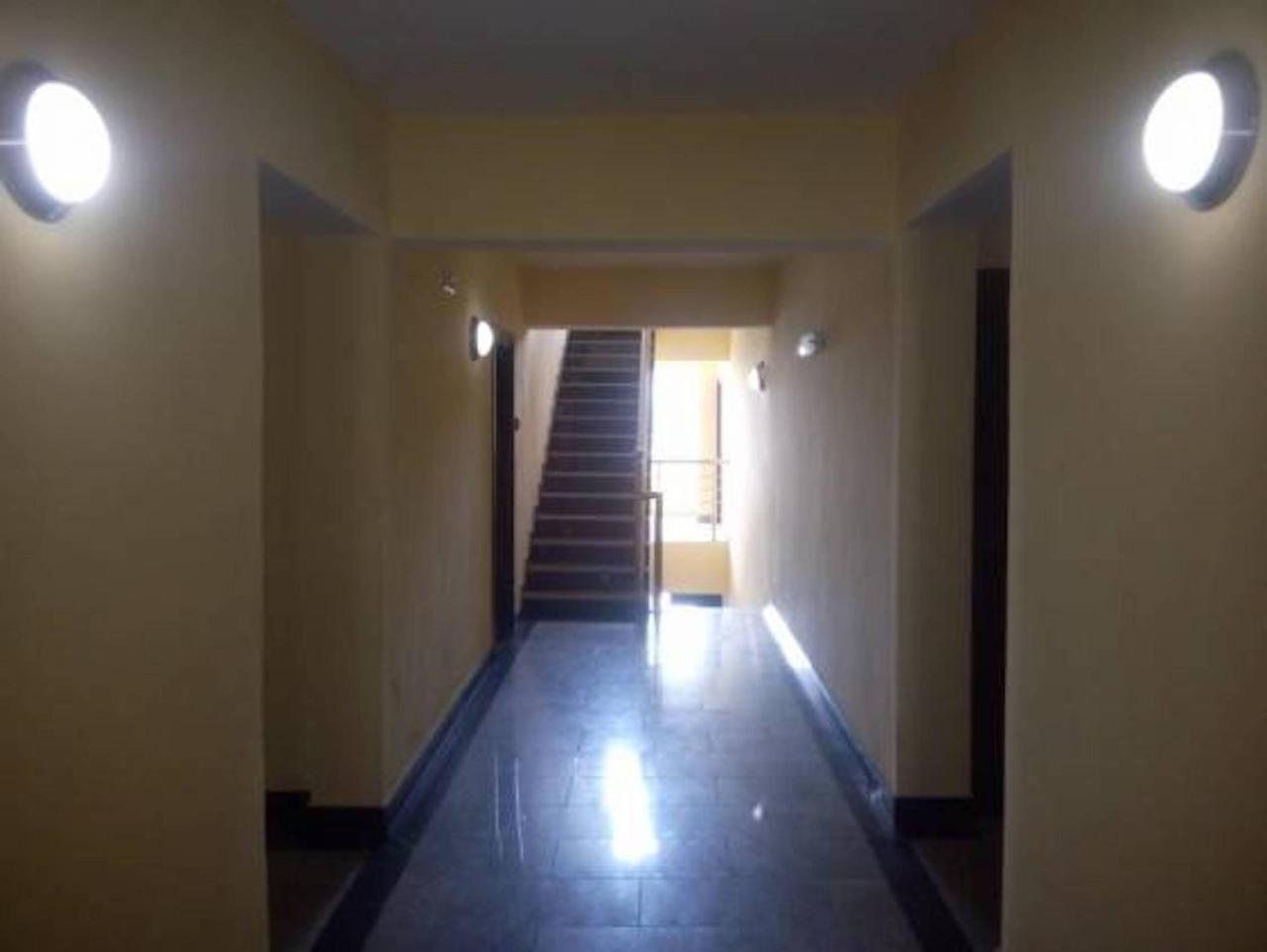 Hotel Newcastle Лагос Екстериор снимка