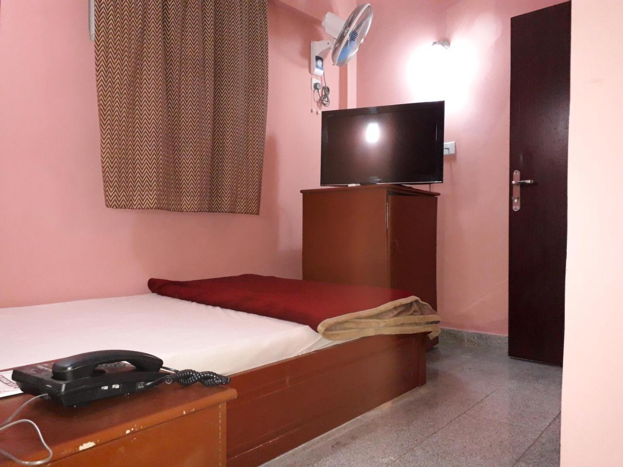 Hotel Newcastle Лагос Екстериор снимка